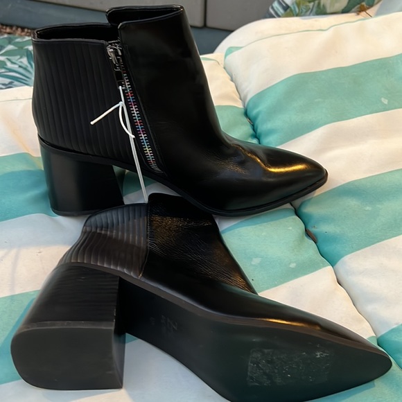 New!!! Zac Posen Tenesha Black Leather Heeled Ankle Boot Size 8.5 - Picture 4 of 14